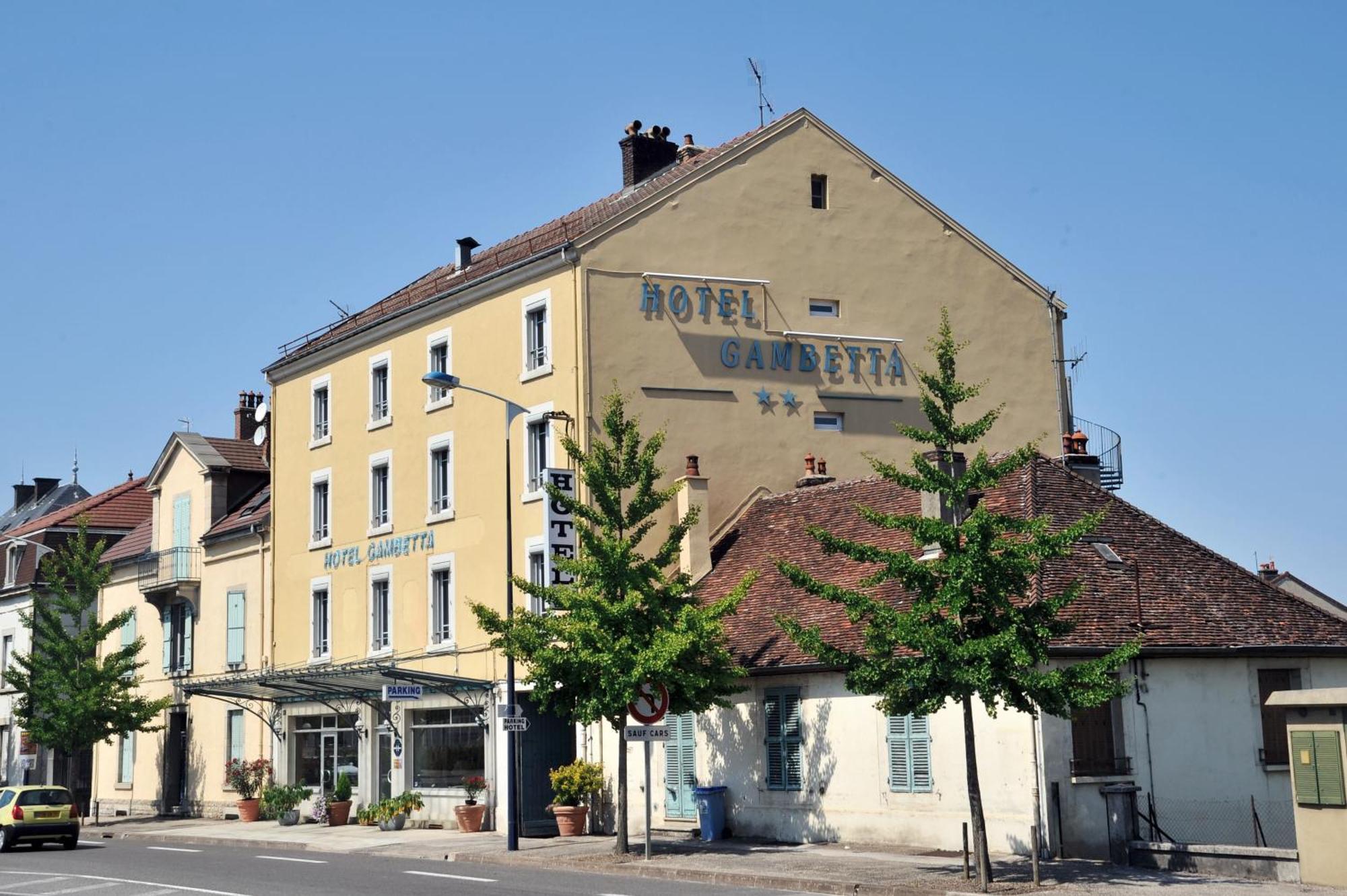 Hotel Gambetta Lons-le-Saunier Bagian luar foto